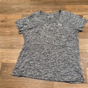 Under Armour Women’s Gray Heather V-Neck Short Sleeve Performance Tee